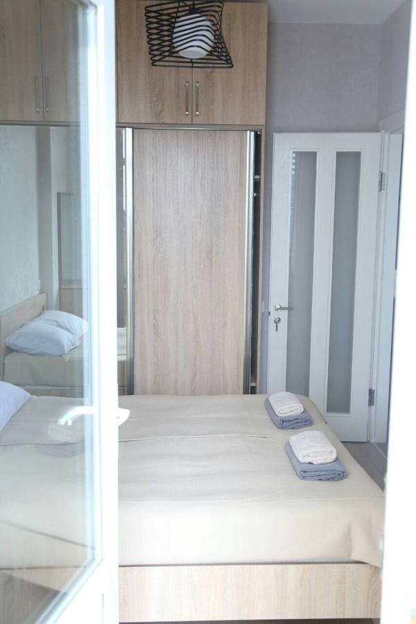 Apartment Black Sea 7 Батумі Екстер'єр фото